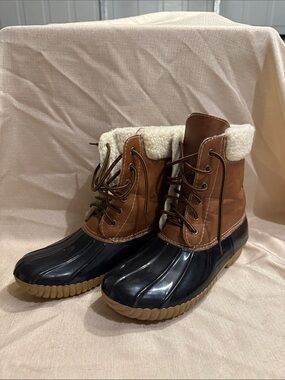 Adriana New York Brown and Black Lace-Up Sherpa-Trim Duck Boots
